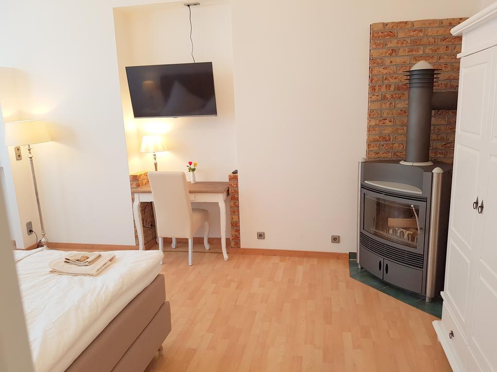 Gastein By Rockchair Apartments L Superhost Status L 2 Bedrooms Boxspringbeds 1,5 Bathrooms - Cozy Family & Business Flair Welcomes You! Berlin Exterior photo