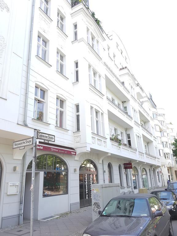 Gastein By Rockchair Apartments L Superhost Status L 2 Bedrooms Boxspringbeds 1,5 Bathrooms - Cozy Family & Business Flair Welcomes You! Berlin Exterior photo