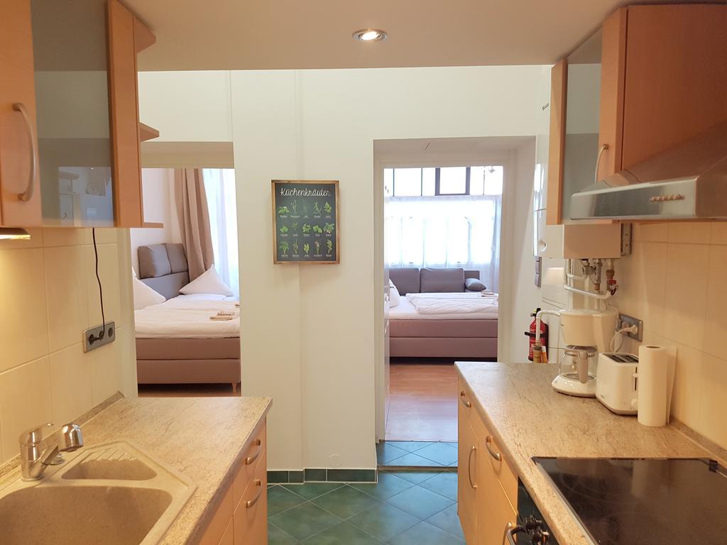 Gastein By Rockchair Apartments L Superhost Status L 2 Bedrooms Boxspringbeds 1,5 Bathrooms - Cozy Family & Business Flair Welcomes You! Berlin Exterior photo